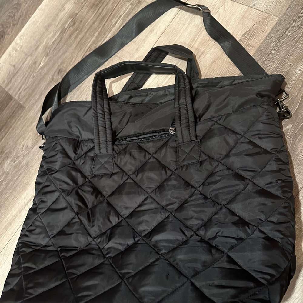 Shoulder bag